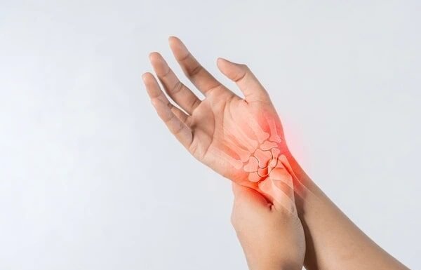Signs of Arthritis You Shouldn’t Ignore