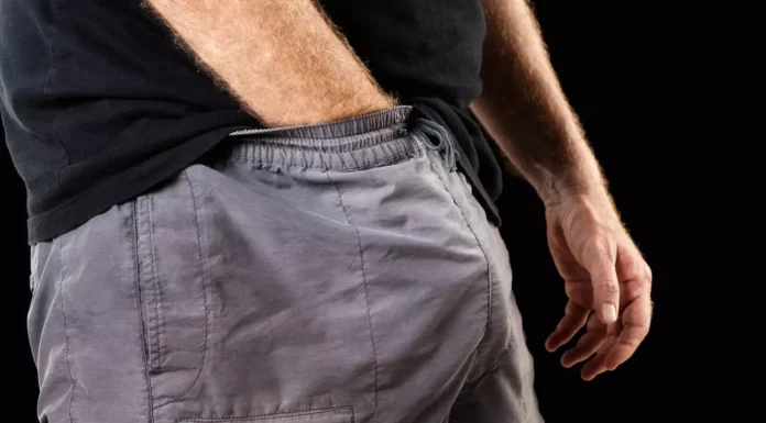Surprising reason men have hands down their pants in public!