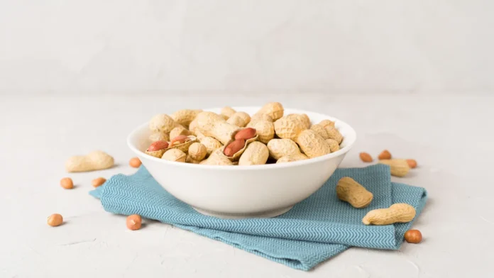 can-i-eat-peanut-shells-1440x810