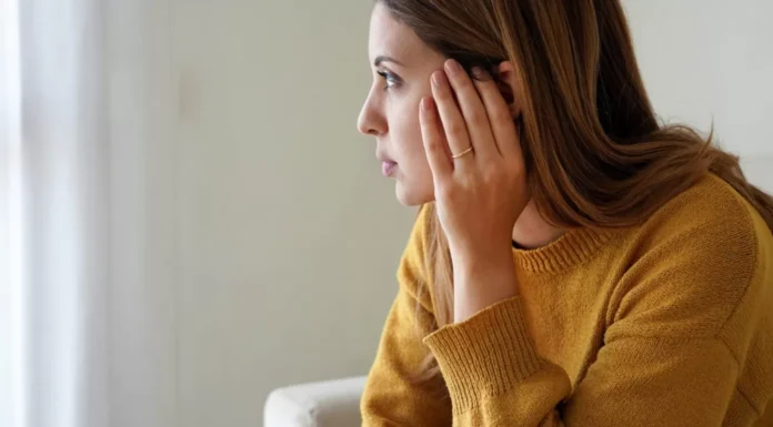 If a Person Keeps Entering Your Thoughts, Realize These 7 Things Might Be Happening to Them