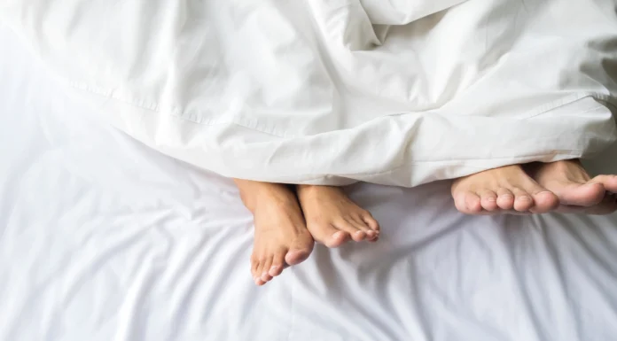 How Long Should Sex Last, According To Science?