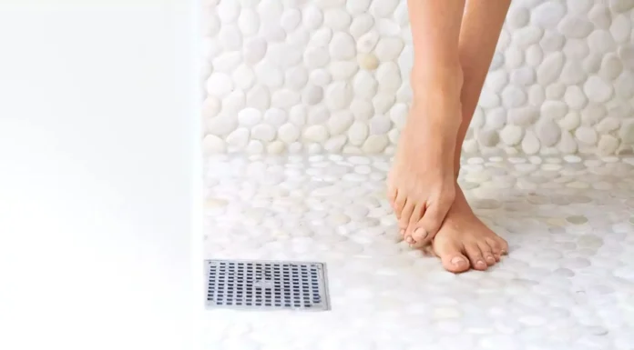 Peeing in the Shower: What You Should Know About This Shower Habit