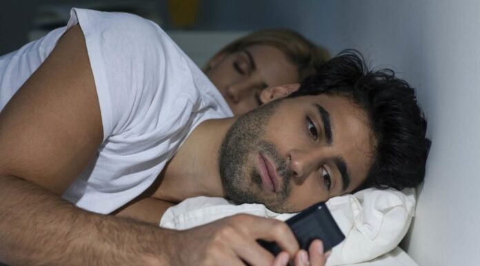 10 Obvious Reasons Why Men Cheat In A Relationship
