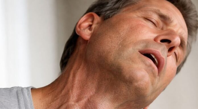 Massive jugular vein distension: a warning sign you shouldn’t ignore