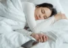 Here Are the Consequences of Sleeping With a Phone in Your Bedroom